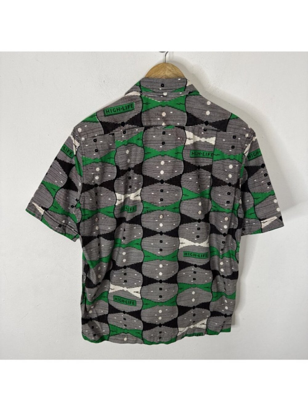 Monitaly Shirt Men M Made in USA High Life Print Camp Collar Button Up Weekend - Picture 5 of 5